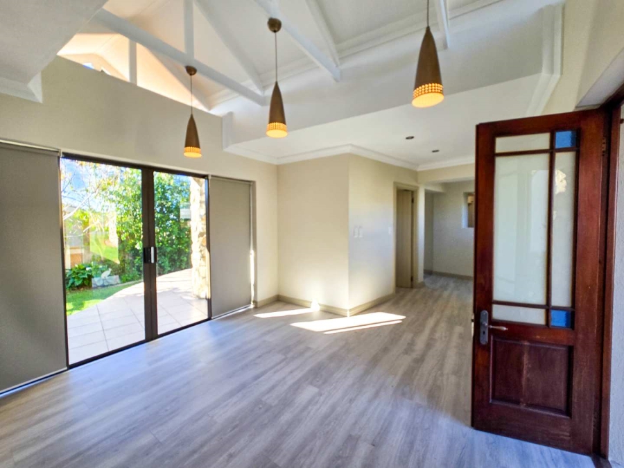 4 Bedroom Property for Sale in Stilbaai Wes Western Cape